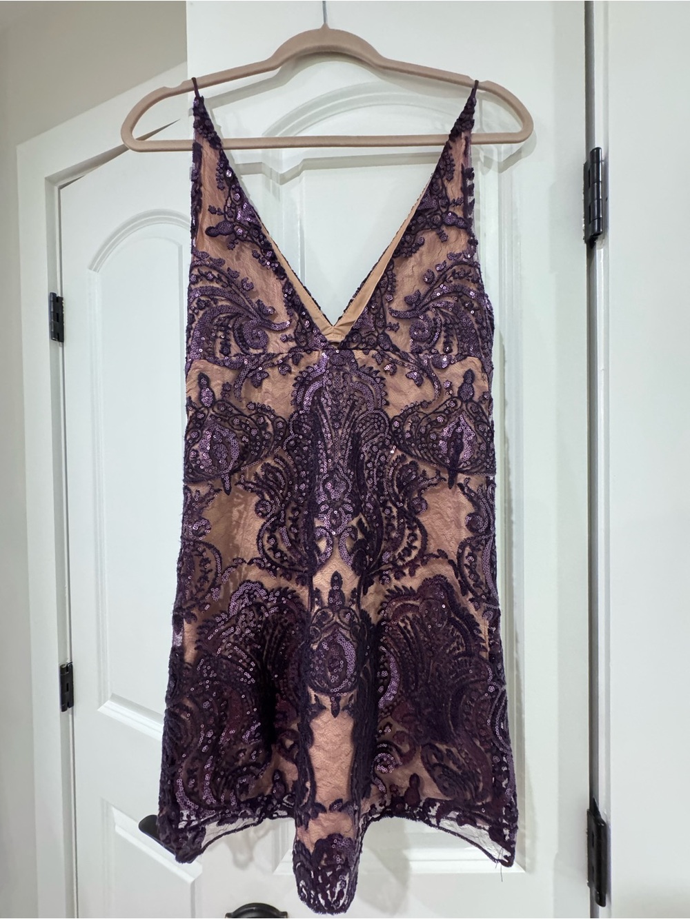 FREE PEOPLE Purple Lace Embroidered Slip with Nude Lining. Size 0